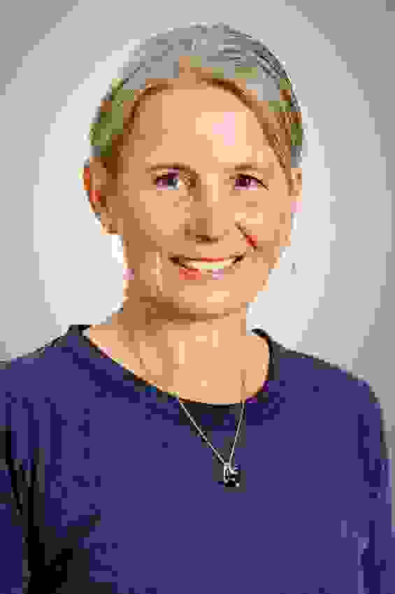 Tandlæge Anne Mette Obling